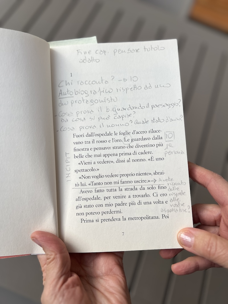 LA_PRIMA_PAGINA_DEL_LIBRO_CON_LE_MIE_NOTE