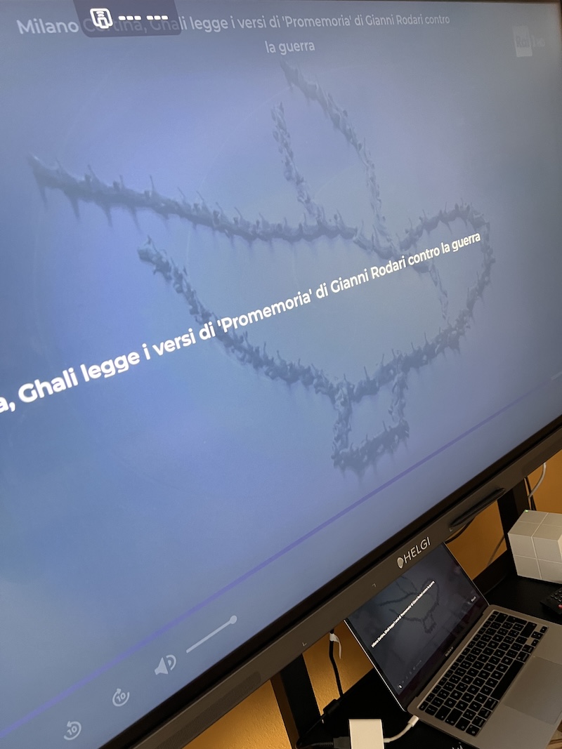 proiezione in classe dell'interpretazione della poesia PROMEMORIA